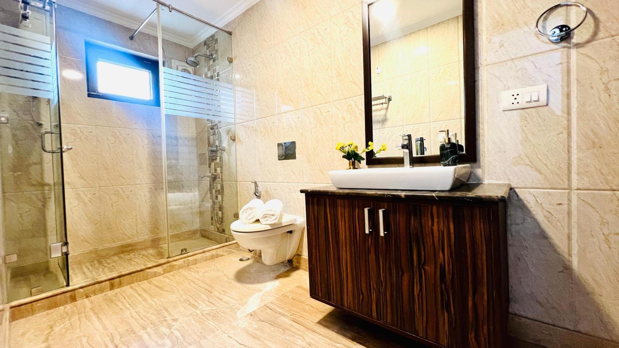 Olive Serviced Apartments - New Friends Colony Yeni Delhi Oda fotoğraf