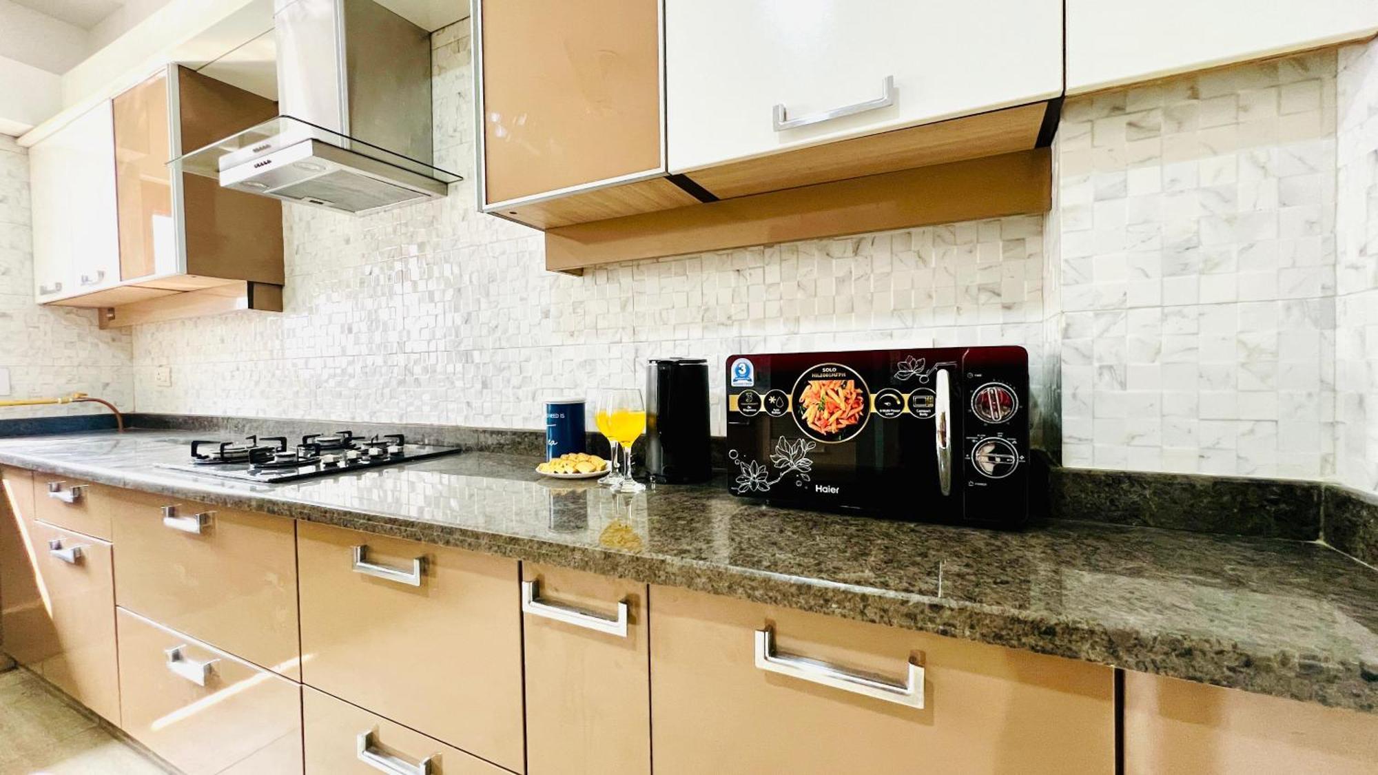 Olive Serviced Apartments - New Friends Colony Yeni Delhi Oda fotoğraf
